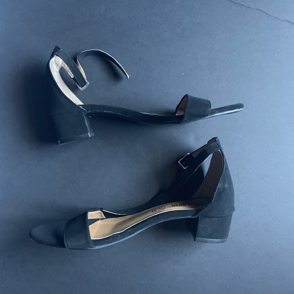 Sandals size 8 1/2 - Picture 3 of 8